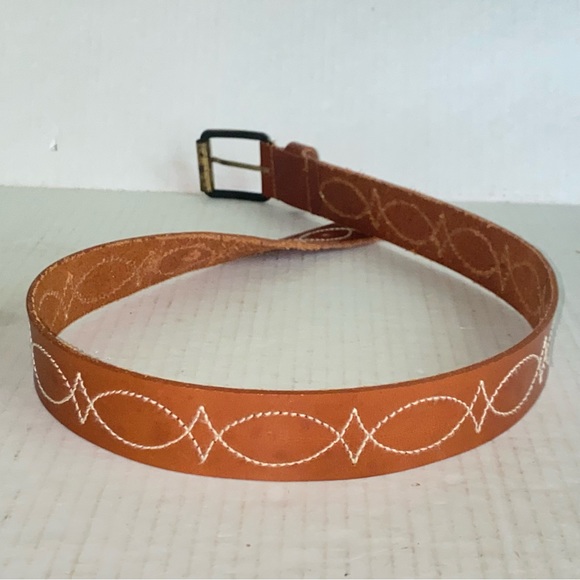 Vintage Brown Genuine Leather Western Belt with White Gunslinger Stitching - Picture 9 of 11